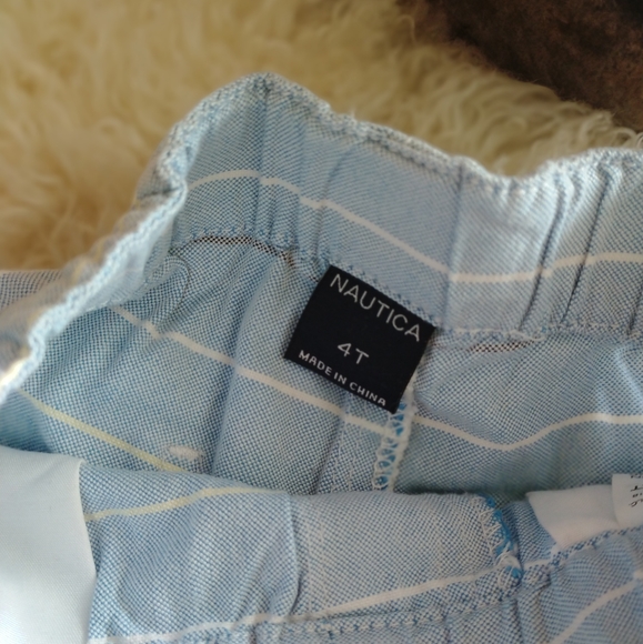 Nautica Shorts - Picture 2 of 3